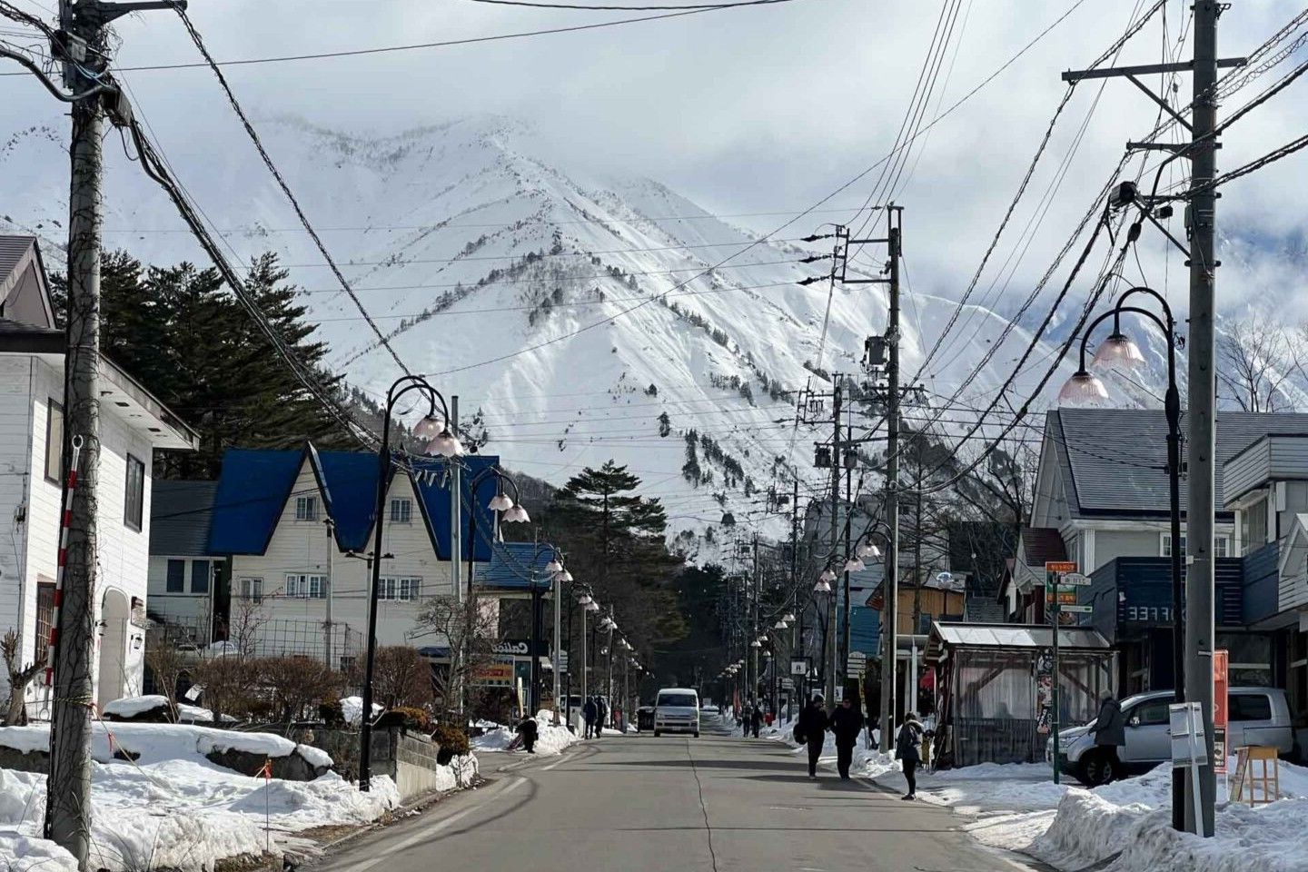 Hakuba Ski Resorts & Hot Springs