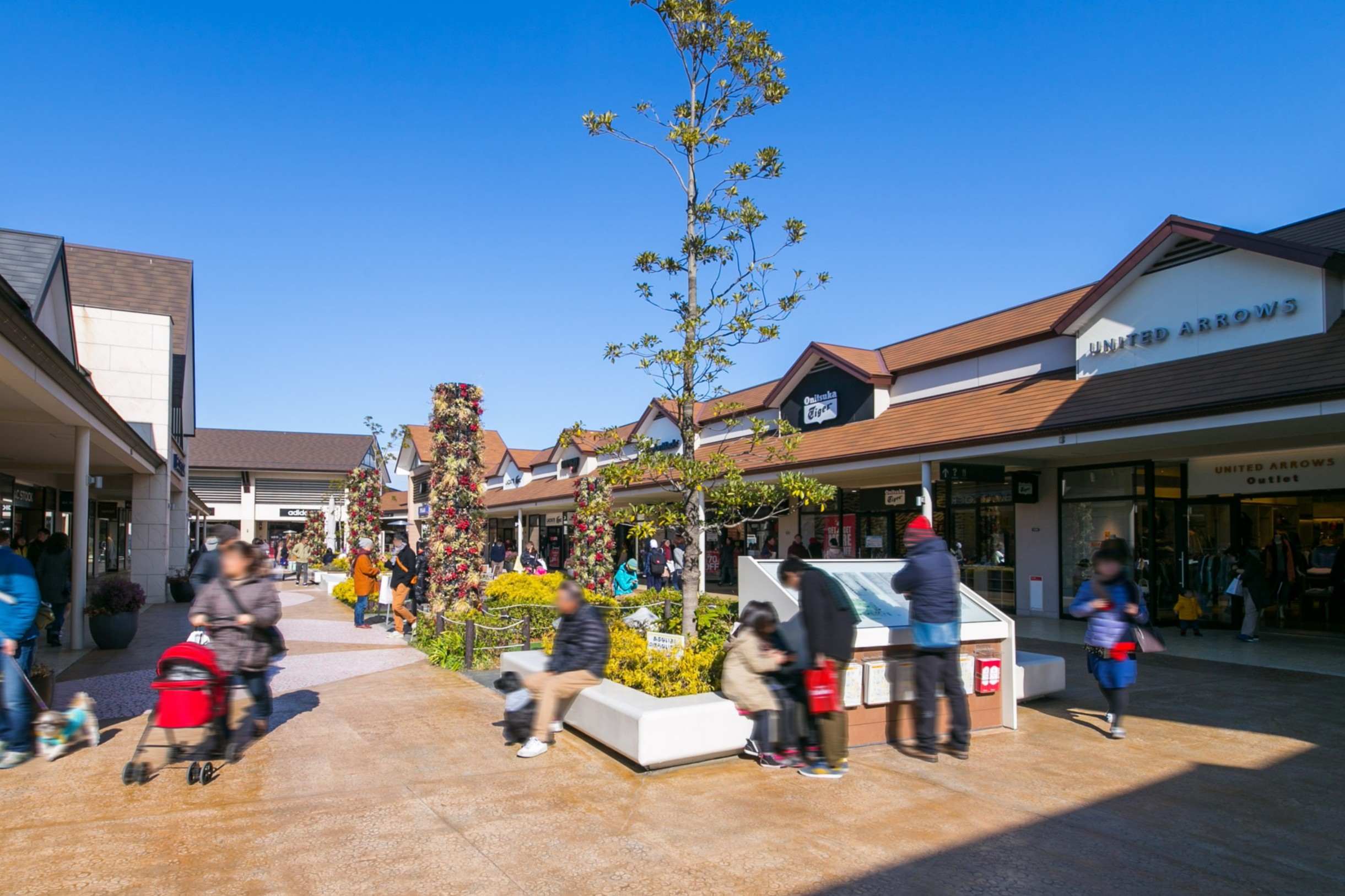 MOP Kisarazu Outlet Shopping