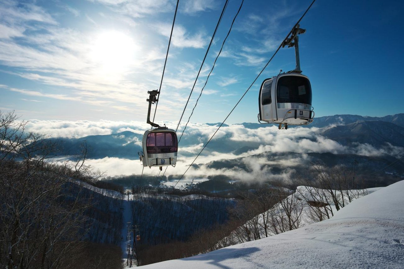Shinjuku ↔ Hakuba Ski Line